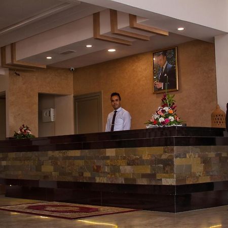 Hotel Al Mamoun Insgane Extérieur photo