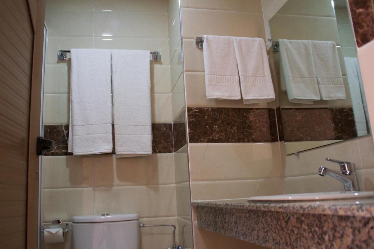 Hotel Al Mamoun Insgane Extérieur photo