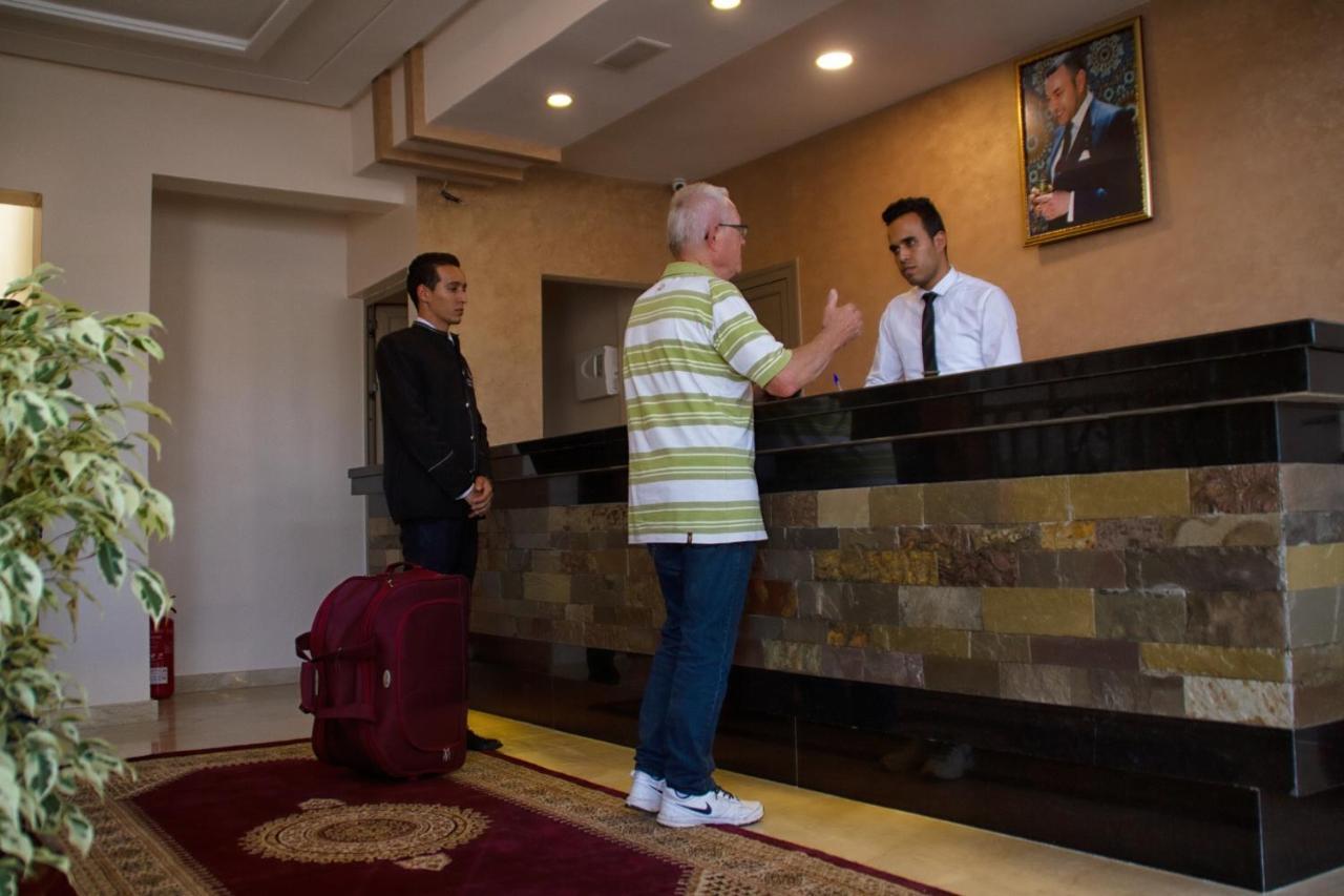 Hotel Al Mamoun Insgane Extérieur photo